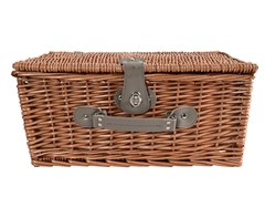 4-Person Wicker Picnic Basket